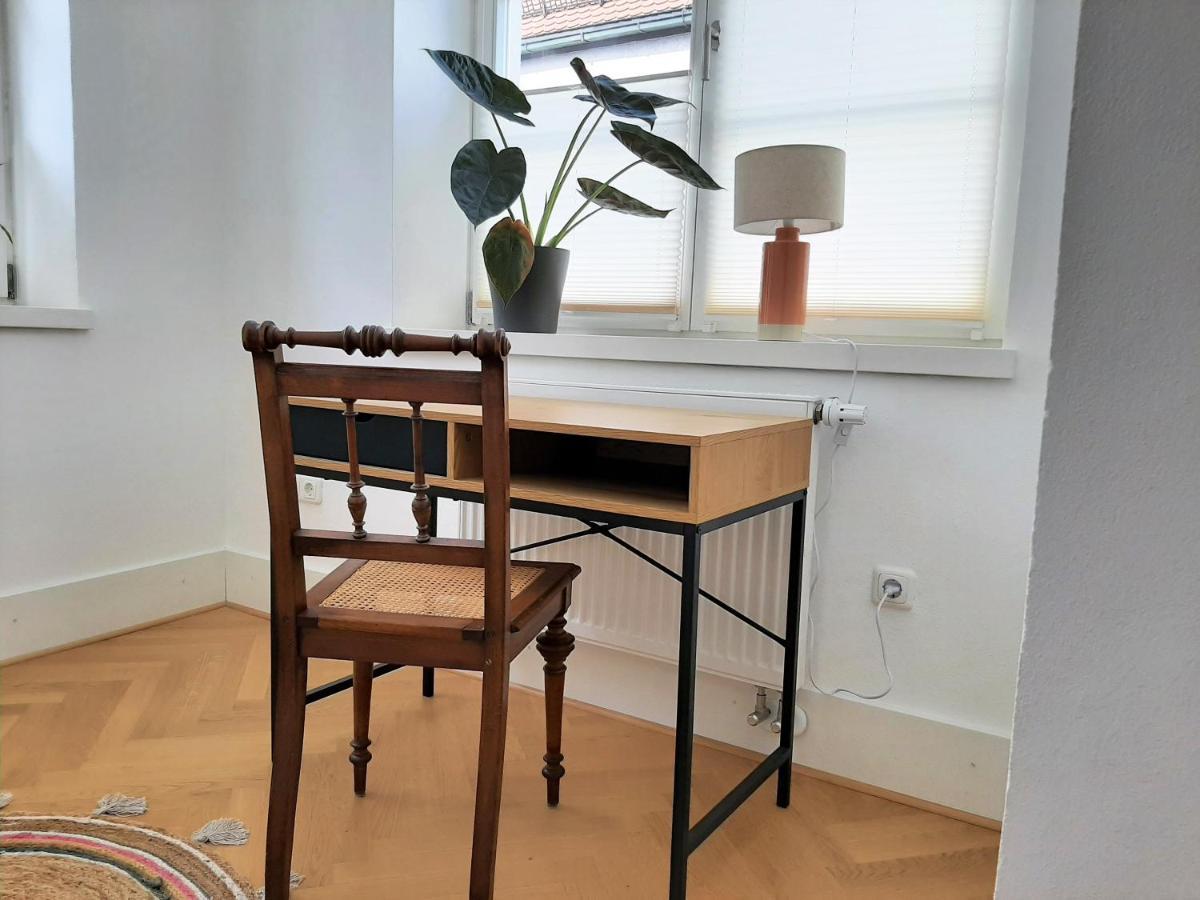 Apartment 4-6 Personen I 80Qm I Altstadt I Dachterasse I Parkplatz Штраубинг Экстерьер фото